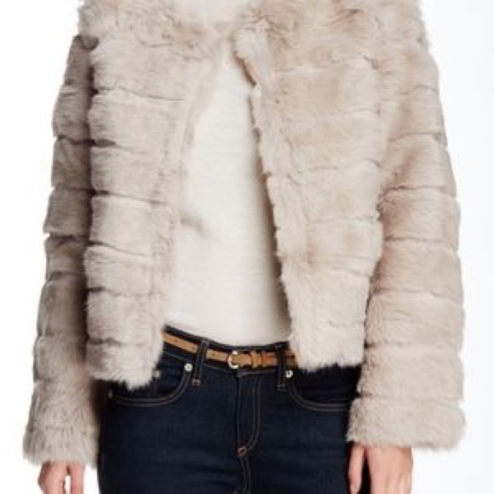 Fur jacket_Love Token Deacon Rabbit _Size Small